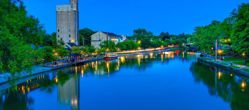 NY417p.jpg :: Looking East at Twilight along the Erie Canal at Schoen Place

Pittsford NY - Summer 2015