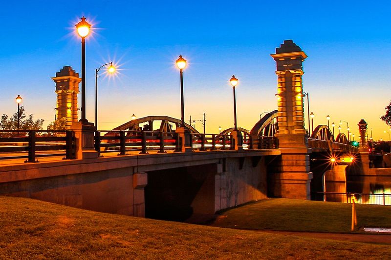 NY422.jpg :: Rochester's Ford Street Bridge, as it goes over the Genesee River, at twilight time

Rochester NY - Summer 2015
