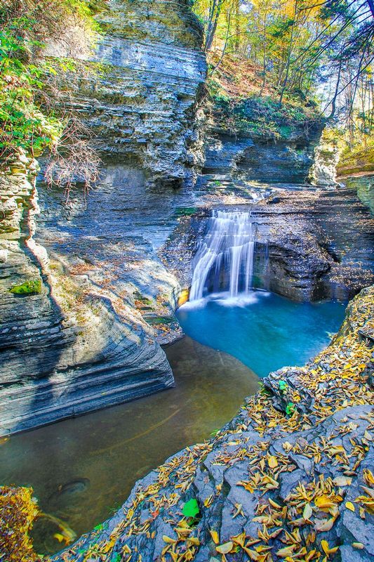 NY446.jpg :: Beautiful waterfall on the upper rim trail near the top of Buttermilk State Park

Ithaca NY - Fall 2015