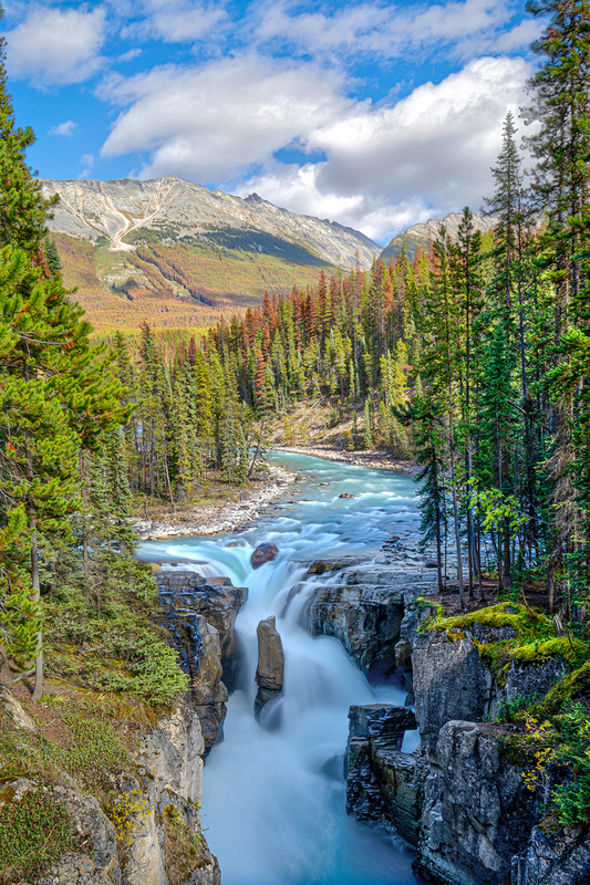 CR031.jpg :: Sunwapta Falls as viewed from a nearby bridge on a delightful afternoon

Sunwapta Falls, Jasper National Park - Fall 2019