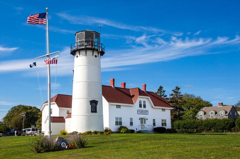 MA0321.jpg :: The Chatham Lighthouse, found in Cape Cod, was constructed in 1808

Chatham, MA - Summer 2015