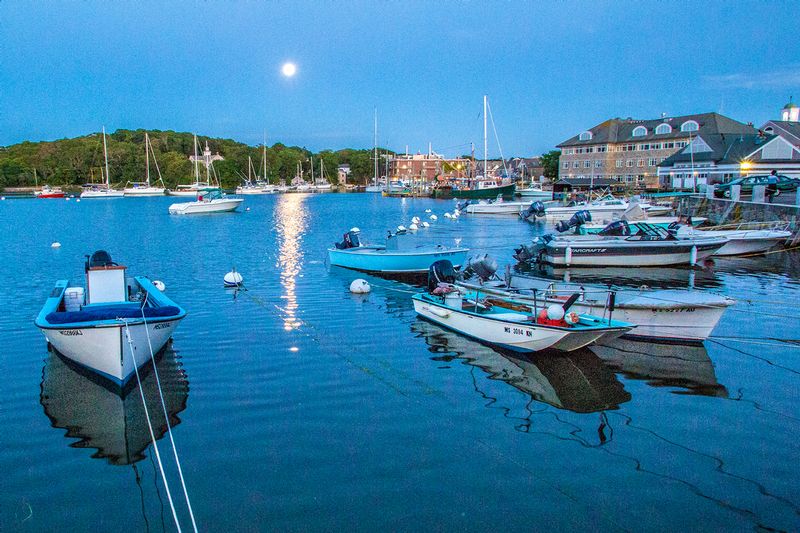 MA0341.jpg :: Moonlight shines over the harbor in Woods Hole

Woods Hole MA - Summer 2016
