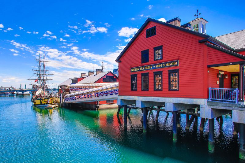 MA041.jpg :: One of the newest attraction in the city of Boston is the \