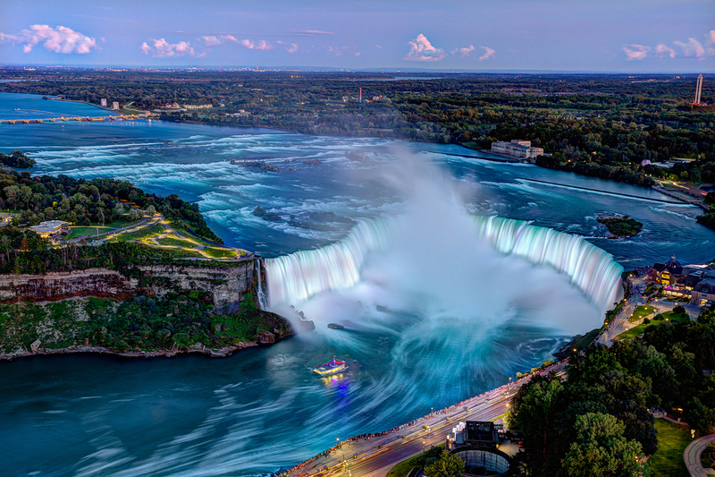 NF015.jpg :: Viewing Horseshoe Falls from atop the Skylon Tower at twilight

Niagara Falls Canada - Summer 2019