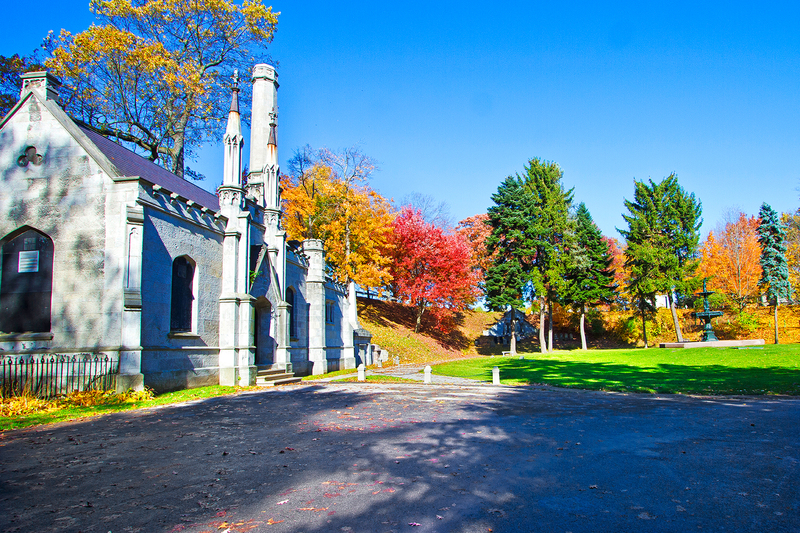 NY334.jpg :: Rochester's Mount Hope Cemetery showing it's varied Fall colors

Rochester NY - Fall 2012