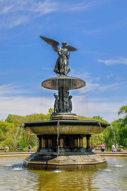 NY669.jpg :: Bethesda Terrace's Bethesda Fountain

Central Park NY - Spring 2019