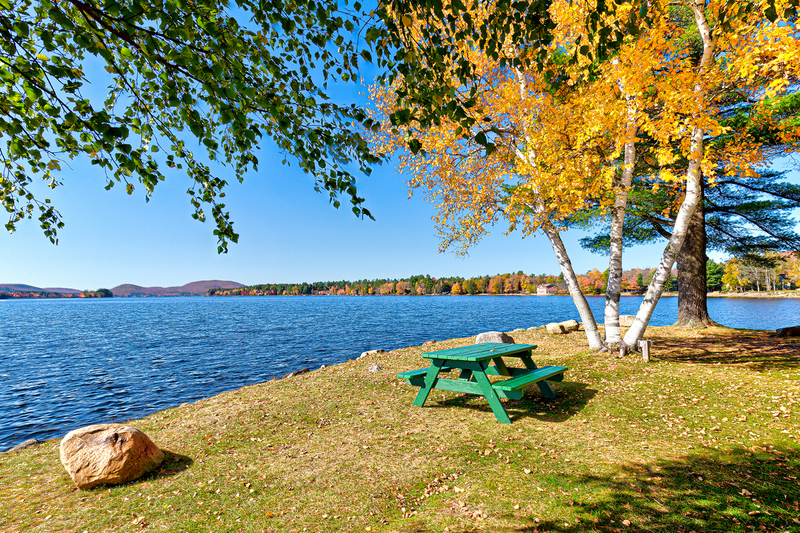 NY722.jpg :: The view across Lake Pleasant from the park in Speculator

Speculator NY - Fall 2019