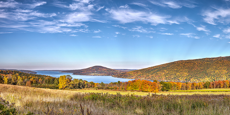 NY732.jpg :: The view North along Canandaigua Lake on a lovely Fall afternoon

Canandaigua NY - Fall 2019