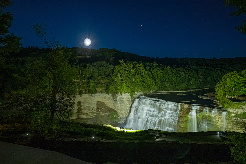 NY773.jpg :: A near full moon shines above Letchworth's Middle Falls

Letchworth State Park - Summer 2020