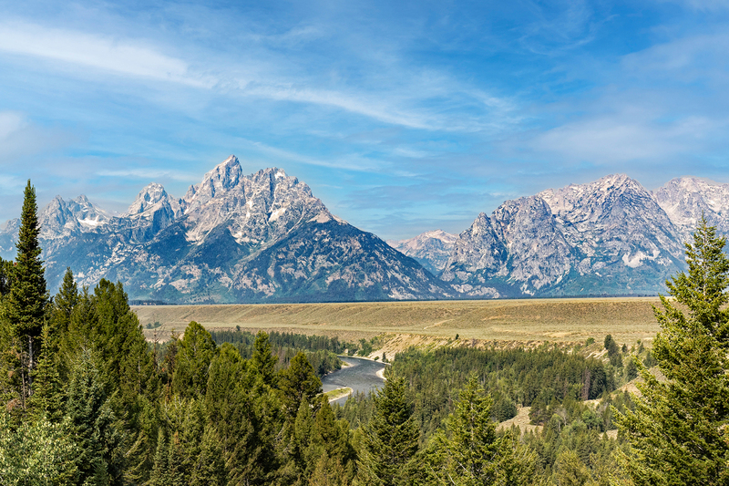 WY06.jpg :: Looking across the Snake River to the Tetons

Grand Tetons WY - Summer 2024