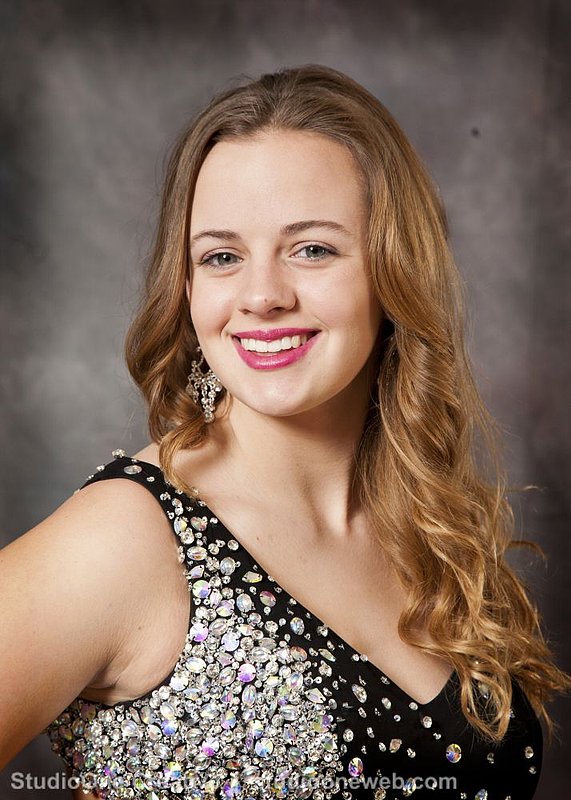 C_Formals MissMattawan_2014_148.jpg