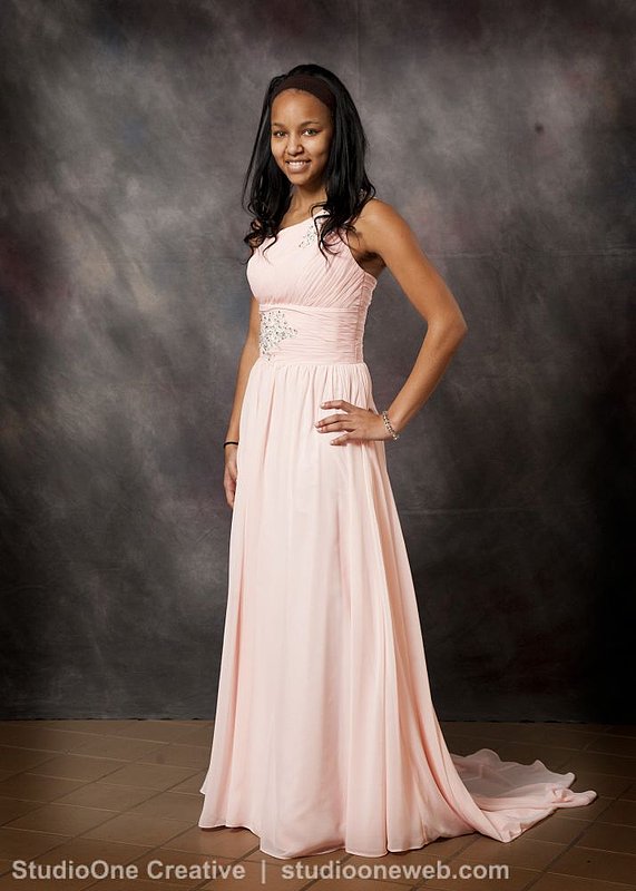 C_Formals MissMattawan_2014_182.jpg
