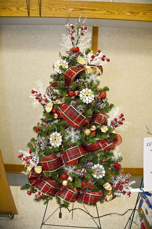 FestivalTrees_Auction_2015_36.jpg