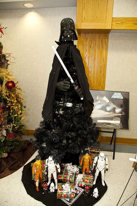 FestivalTrees_Auction_2015_38.jpg
