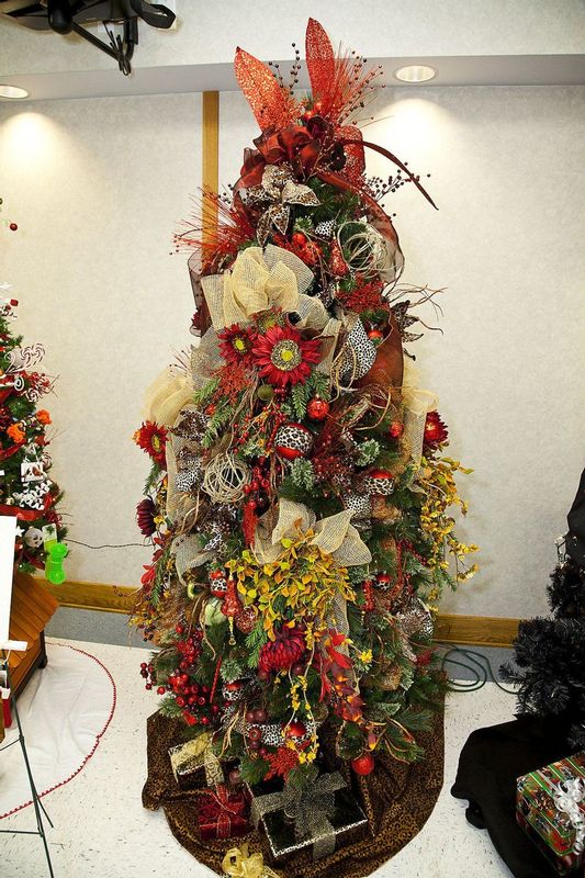 FestivalTrees_Auction_2015_39.jpg
