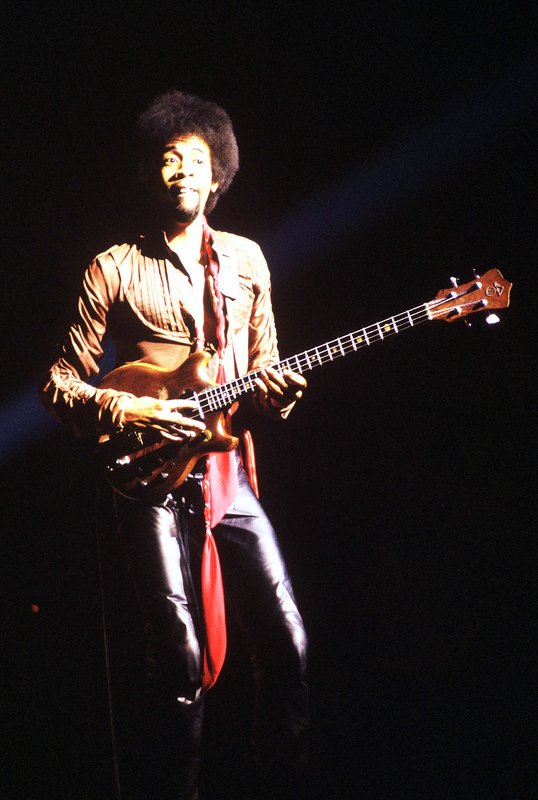 Stanley Clarke 23.jpg :: Ron Wood supported his solo lp \