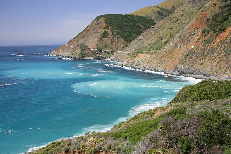 IMG_4954.jpg :: An azure colored ocean