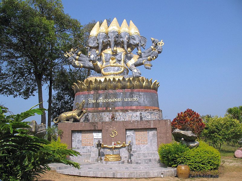 ea17.jpg :: There are several other places we can visit in the afternoons, such as a mushroom farm or the Chateau de Loei winery. (Which has a specialised ice cream shop!).