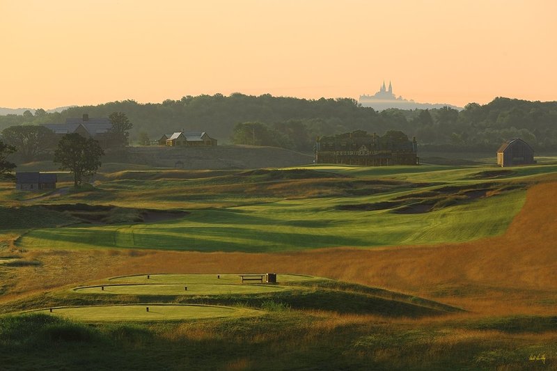 05  Erin Hills Erin WI -- 1853.jpg :: The par 5 finishing hole at Erin Hills.  Erin Hills is a daily fee golf course in Erin, Wisconsin.  It was designed by Hurdzan/Fry Designs and Ron Whitten and built by Landscapes Unlimited, LLC.  Photograph by Paul Hundley; July, 2011.