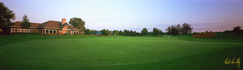 A102--0001  (3.45  AR).jpg :: Putting green and clubhouse at Aldeen Golf Club; a Rockford, Illinois Park District course.