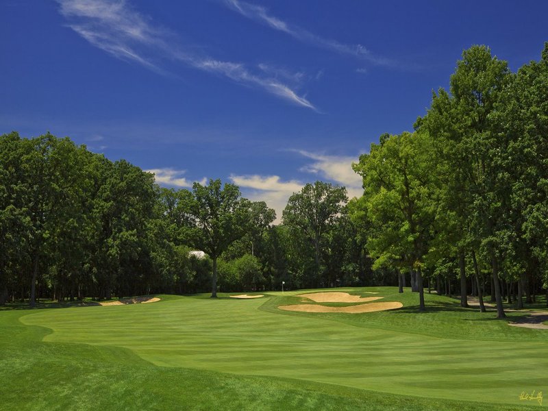 C111--0159  V2  1500px  SS.jpg :: The opening (driveable) par four 1st hole at Conway Farms Golf Club, a private walking-only golf course in Lake Forest, Illinios.  Conway Farms will host the US Mid-Amatuer Championship in 2012 and the BMW Championship in 2013.  Course design by Tom Fazio.  Photograph by Paul Hundley; July, 2013