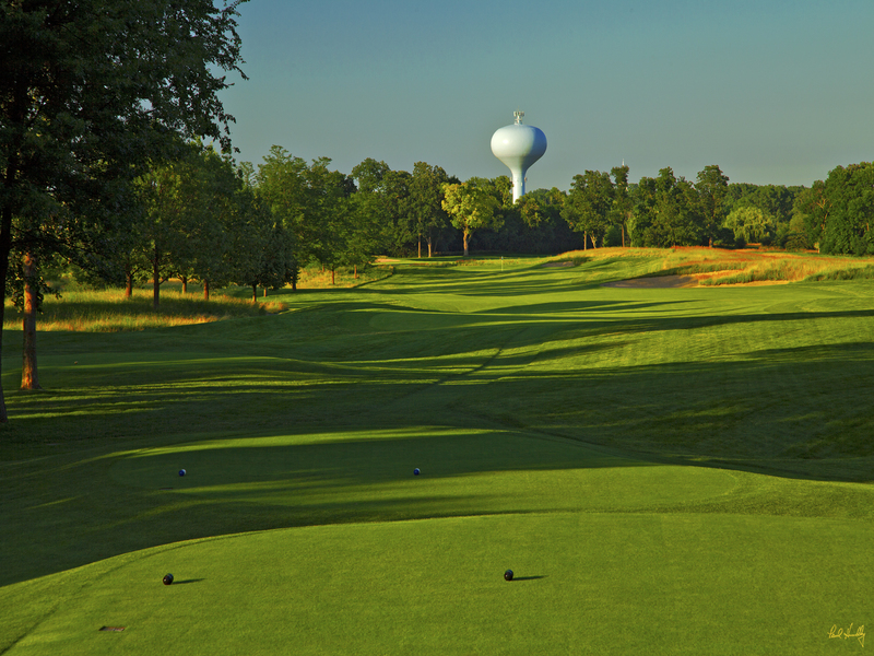 C111--0351  V1 1500px  SS.jpg :: The par four 3rd hole at Conway Farms Golf Club, a private walking-only golf course in Lake Forest, Illinios.  Conway Farms will host the US Mid-Amatuer Championship in 2012 and the BMW Championship in 2013.  Course design by Tom Fazio.  Photograph by Paul Hundley; July, 2013