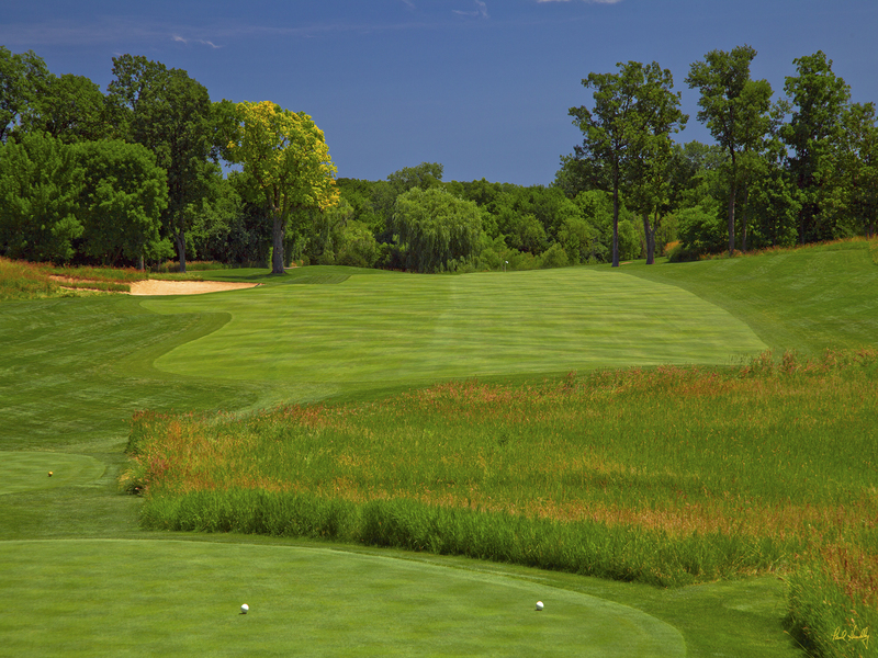 C111--0460  V1  1500px  SS.jpg :: The long par four 4th hole at Conway Farms Golf Club, a private walking-only golf course in Lake Forest, Illinios.  Conway Farms will host the US Mid-Amatuer Championship in 2012 and the BMW Championship in 2013.  Course design by Tom Fazio.  Photograph by Paul Hundley; July, 2013