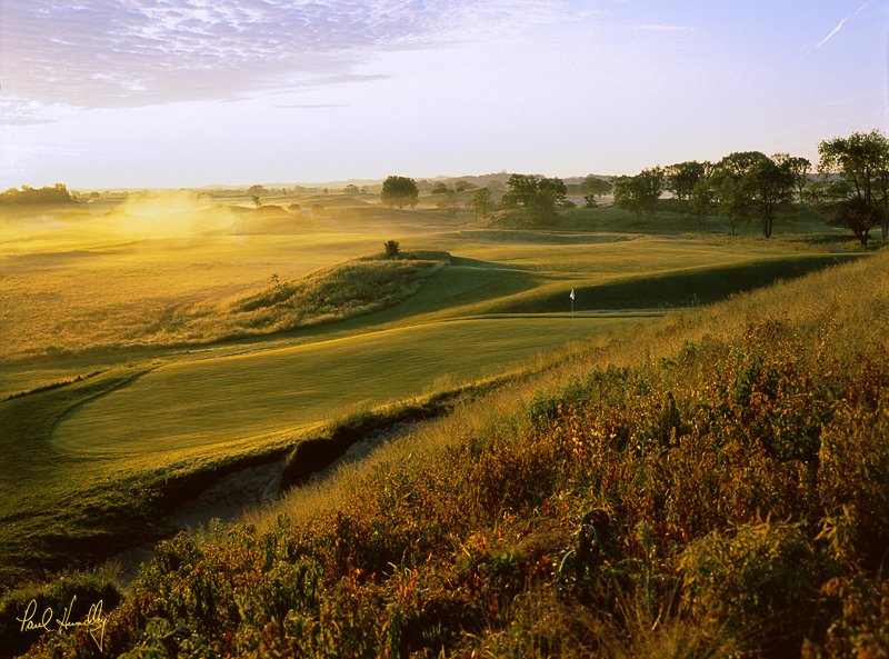 E101--1404  0800px.jpg :: Erin Hills golf course, fourteenth hole; Erin, Wisconsin
