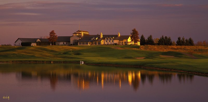 H107--0055  V1  1500px  SS.jpg :: The clubhouse above the 9th (right) and 18th (left) greens  at Hidden Glen at Bentdale Farms, a P. B. Dye designed private golf course in Cedarburg, Wisconsin. September, 2010.  PM shoot.  Photograph by Paul Hundley
