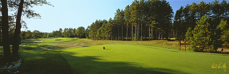 L100a--0707  (3.10  AR)1.jpg :: Seventh hole from the back tee; Lakes course; Lake Arrowhead GC, Nekoosa, Wisconsin