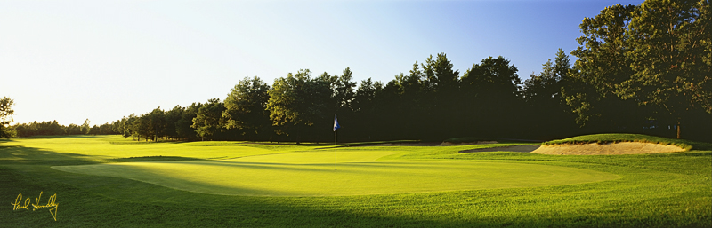 L100b--1801  (3.10  AR).jpg :: Eighteenth hole on the Pines course; Lake Arrowhead GC, Nekoosa, Wisconsin