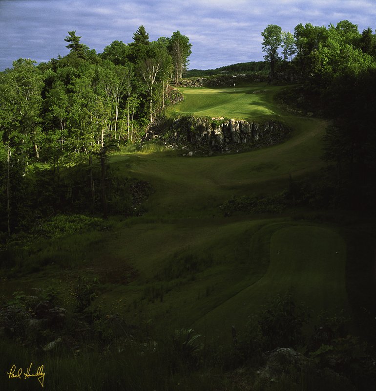 M112a--0601  800px.jpg :: Greywalls course at Marquette Golf Club; sixth hole; Marquette, Michigan