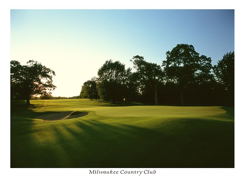 M113--1805.jpg :: The eighteenth hole at Milwaukee Country Club; River Hills, Wisconsin