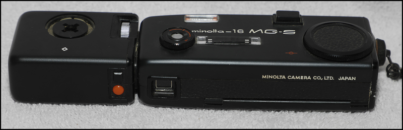MG-S black with detachable Cube Flashgun case  8.jpg