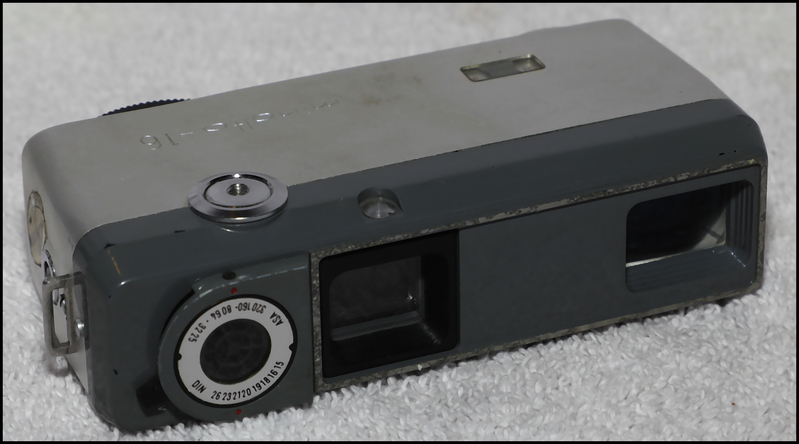 Minolta-16 EE  II  01(1).jpg