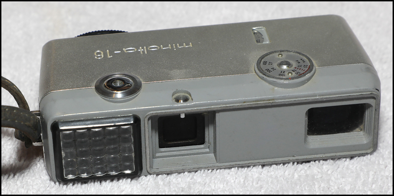 Minolta-16 EE with strap  2.jpg