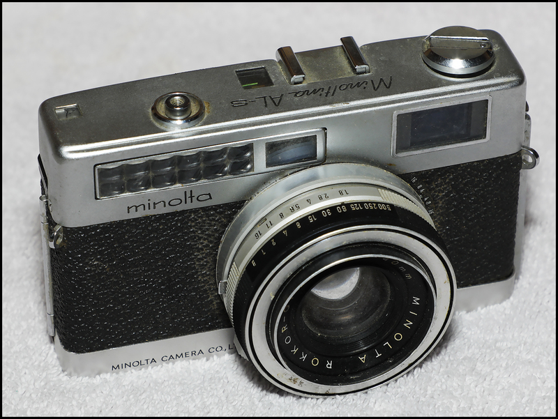 Minoltina AL-s with Rokkor.jpg