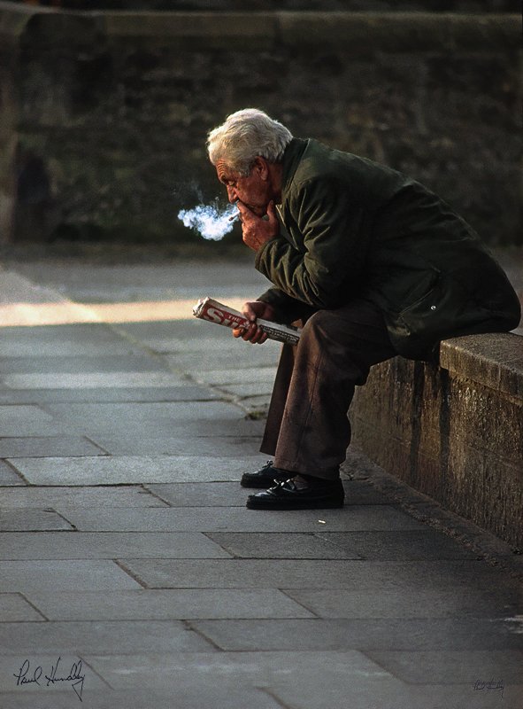 Old man in Scotland  800px.jpg :: \