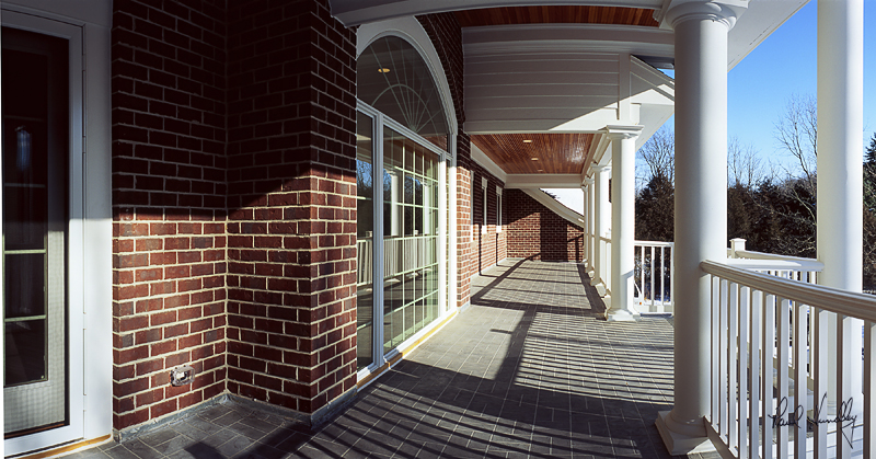 Panos balcony  800px.jpg :: Second floor deck