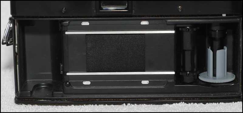 SRT 100 black  23.jpg