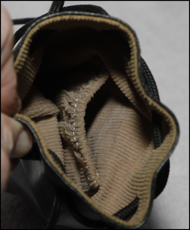 Soft pouch 1  03.jpg