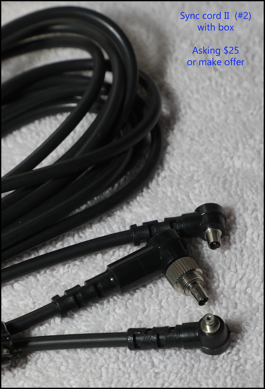 Sync cord II with box  02.jpg