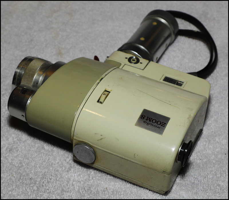Zoom 8 movie camera with Zoom Rokkor 10-30mm f18  (B).jpg