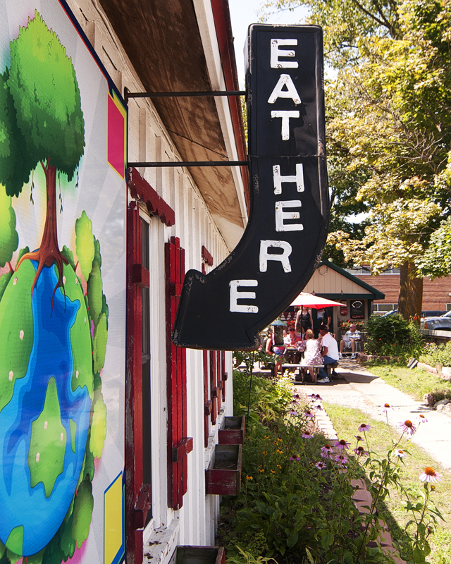 eat here clare mi DSC_7014.jpg