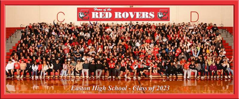 EAHS_12th23_10x24_Fun-Pose.jpg