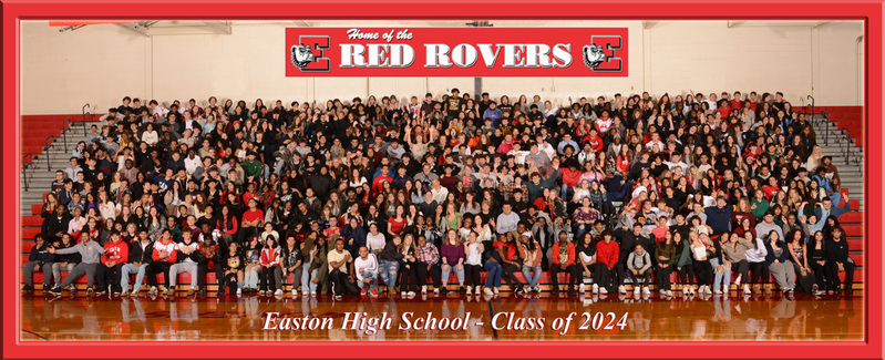 EAHS_12th24_Fun-Pose.jpg