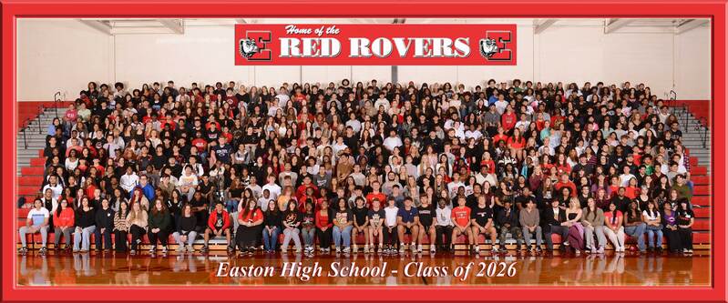 EAHS_12th26_10x24_Frm_7533.jpg