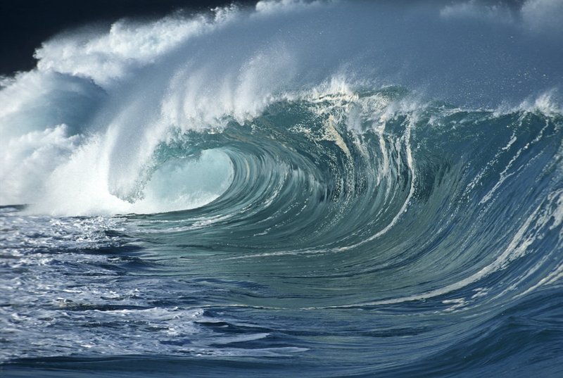 GBL-OI-6.jpg :: Large breaking wave in Waimea Bay. Northshore of Oahu. Hawaii. USA.