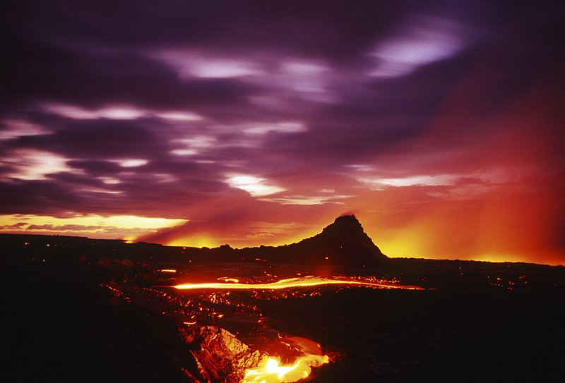 GBL-VLF-50.jpg :: Lava rivers flow from the Kilauea Volcano in a beautiful sunset setting