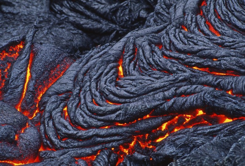 GBL-VLF-55.jpg :: Pahoehoe lava solidifies into its characteristic form